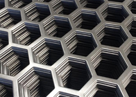 La maglia perforata dell'acciaio inossidabile riveste intorno a a forma di facile del foro quadrato installa