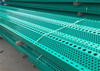 pannelli di recinzione per barriere a vento con rivestimento in polvere galvanizzata verde pannelli perforati forma di foro personalizzata