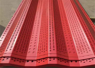 Pannelli di recinzione a vento perforati rossi per esterni di fibra di poliestere riempimento in polvere elettrostatica