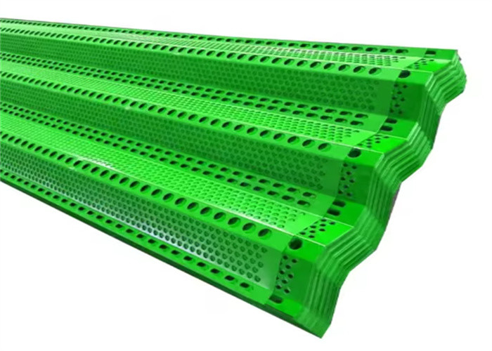Colore verde Anti-UV Galvanizzato Windbreak Fence pannelli resistenti alle intemperie per il carbone